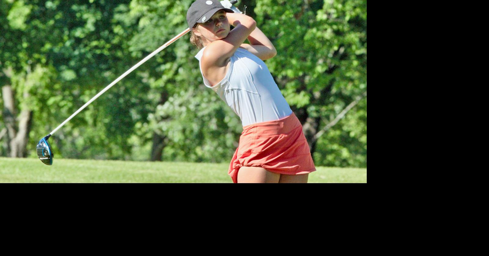 Kaukauna's McKenna Lowe continues to distance herself from competition