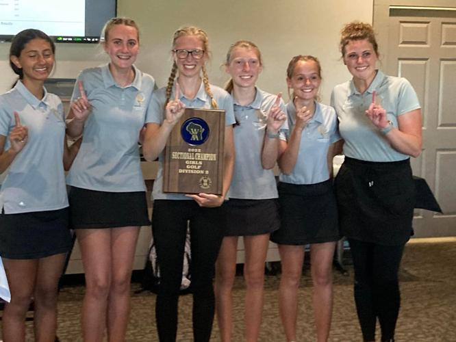 Photos 2022 WIAA girls golf sectional champions hoist their plaques
