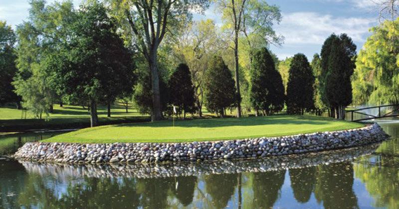 Silver Spring golf courses to remain open in 2021 while Menomonee Falls