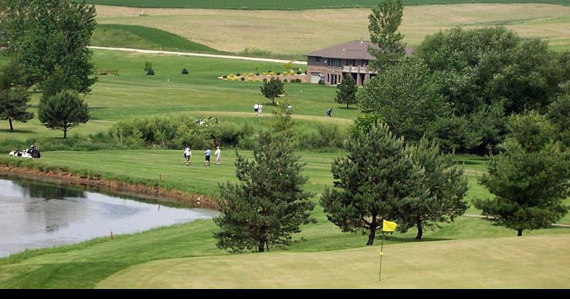 In neighboring Iowa, courses are still open, and at least some of them are  welcoming Wisconsin golfers | Courses | wisconsin.golf