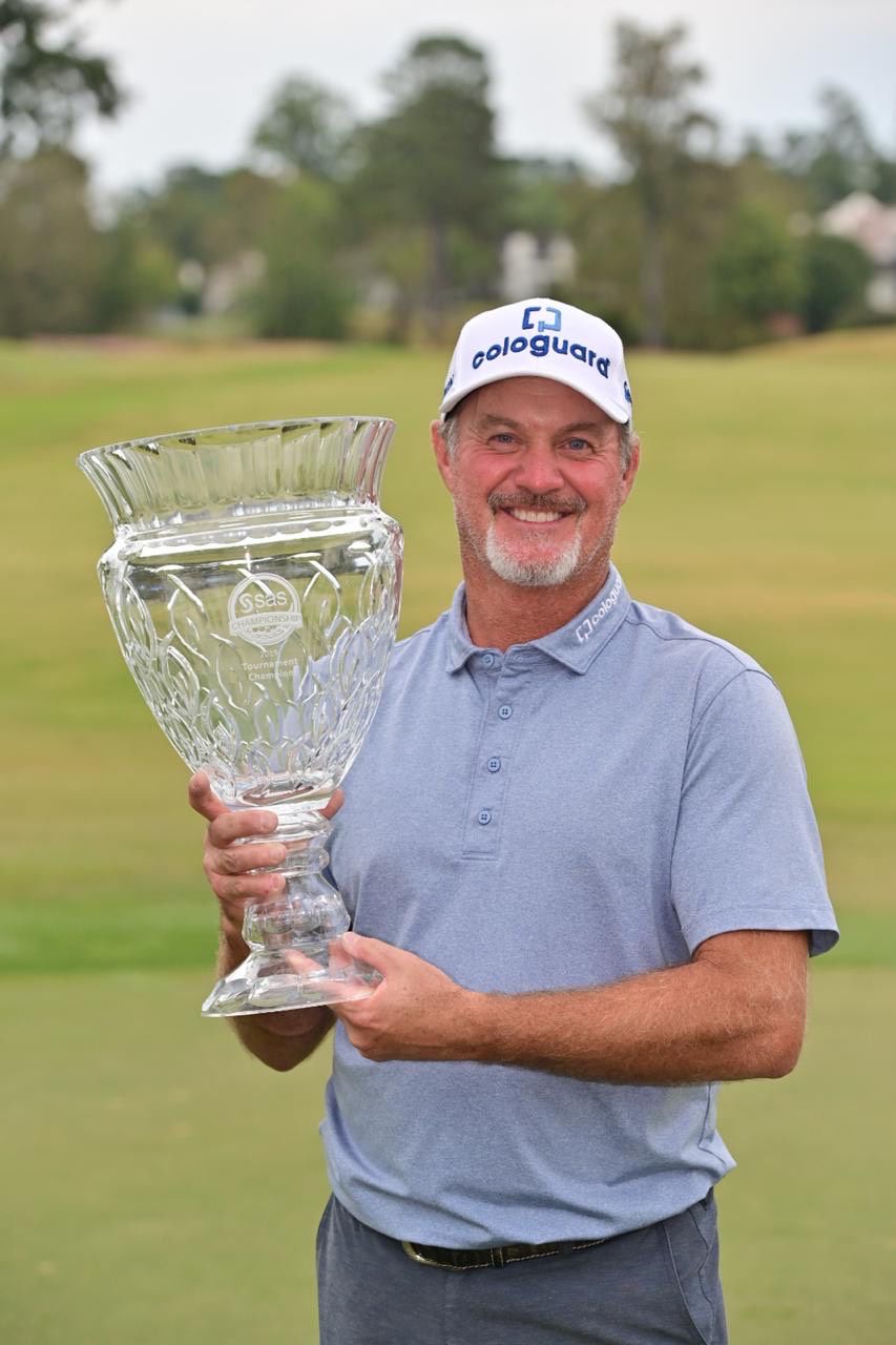 Madison's Jerry Kelly soars into Charles Schwab Cup Playoffs with third