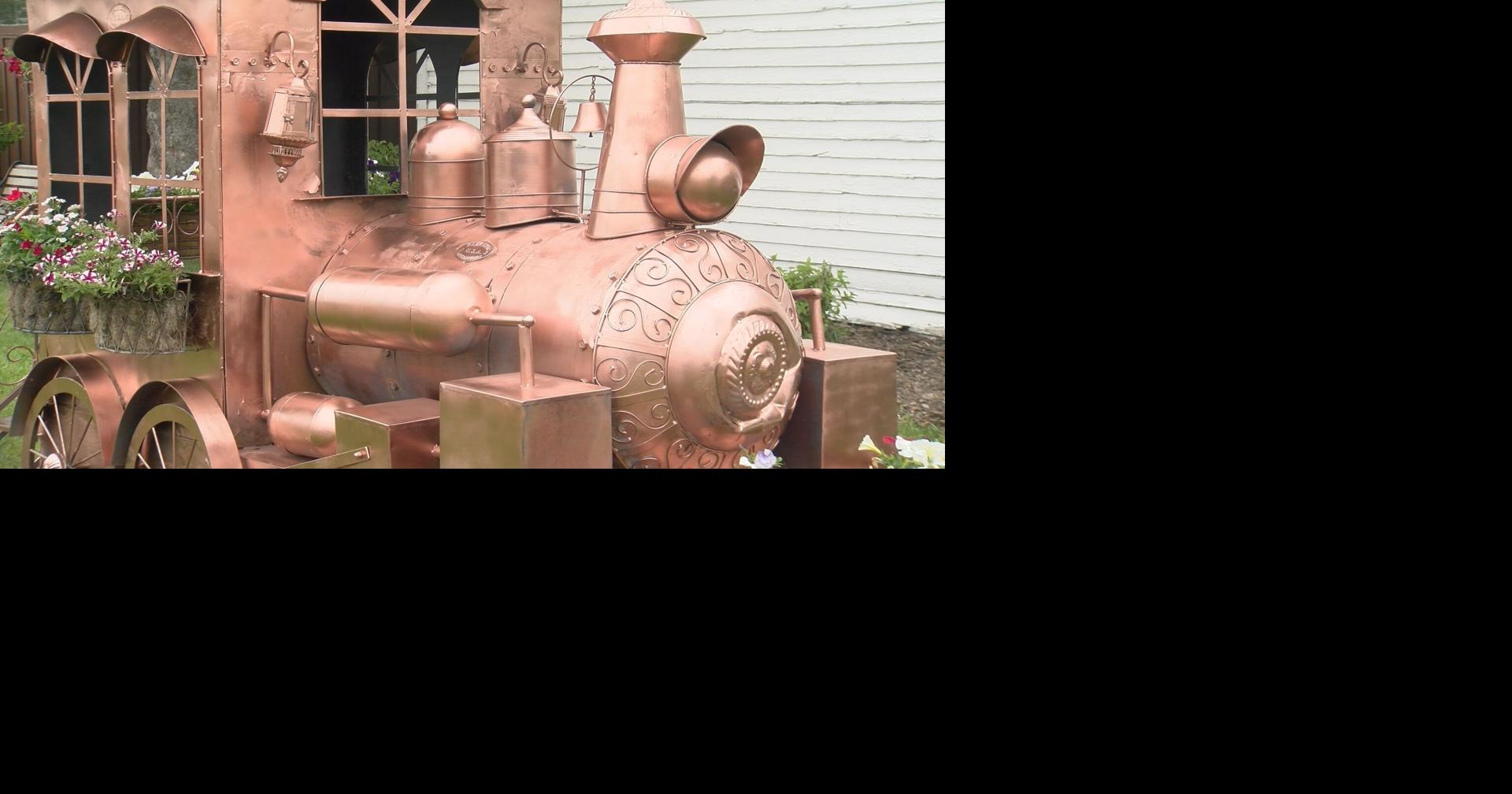 Historic steam train educates public on sustainable forestry at Laona heritage museum