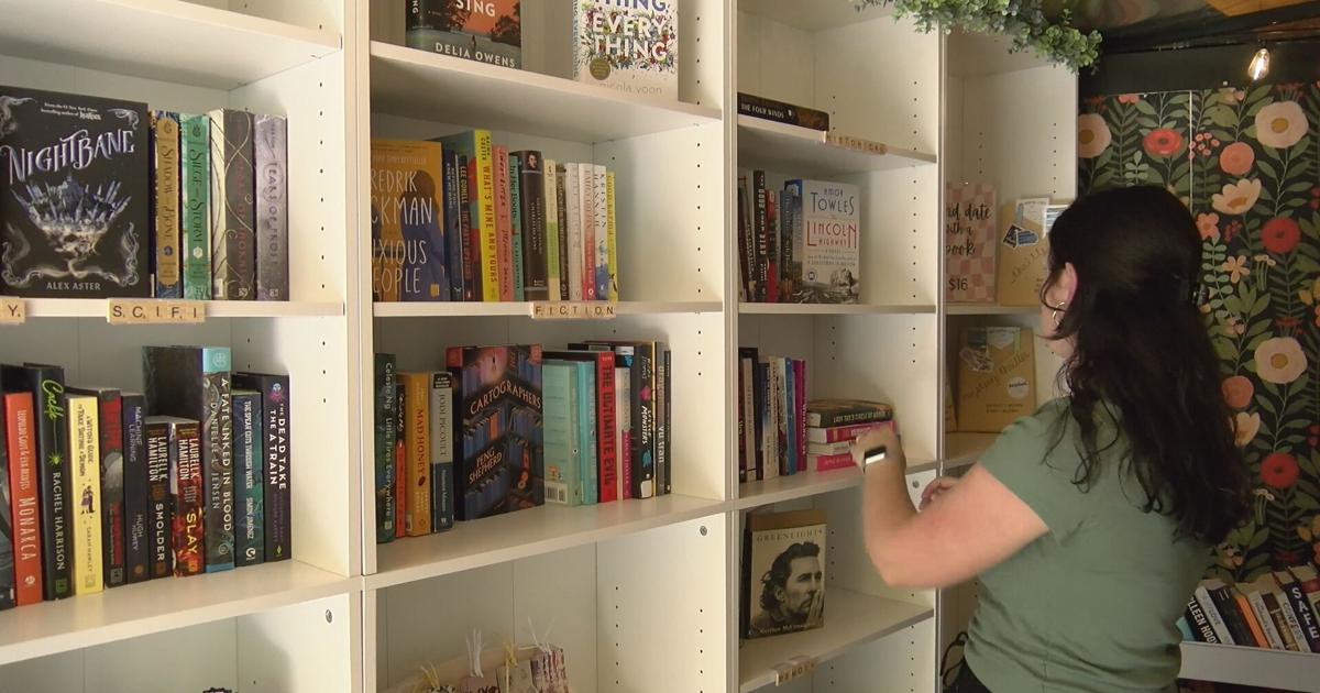 Merrill resident turns lifelong dream into mobile bookstore