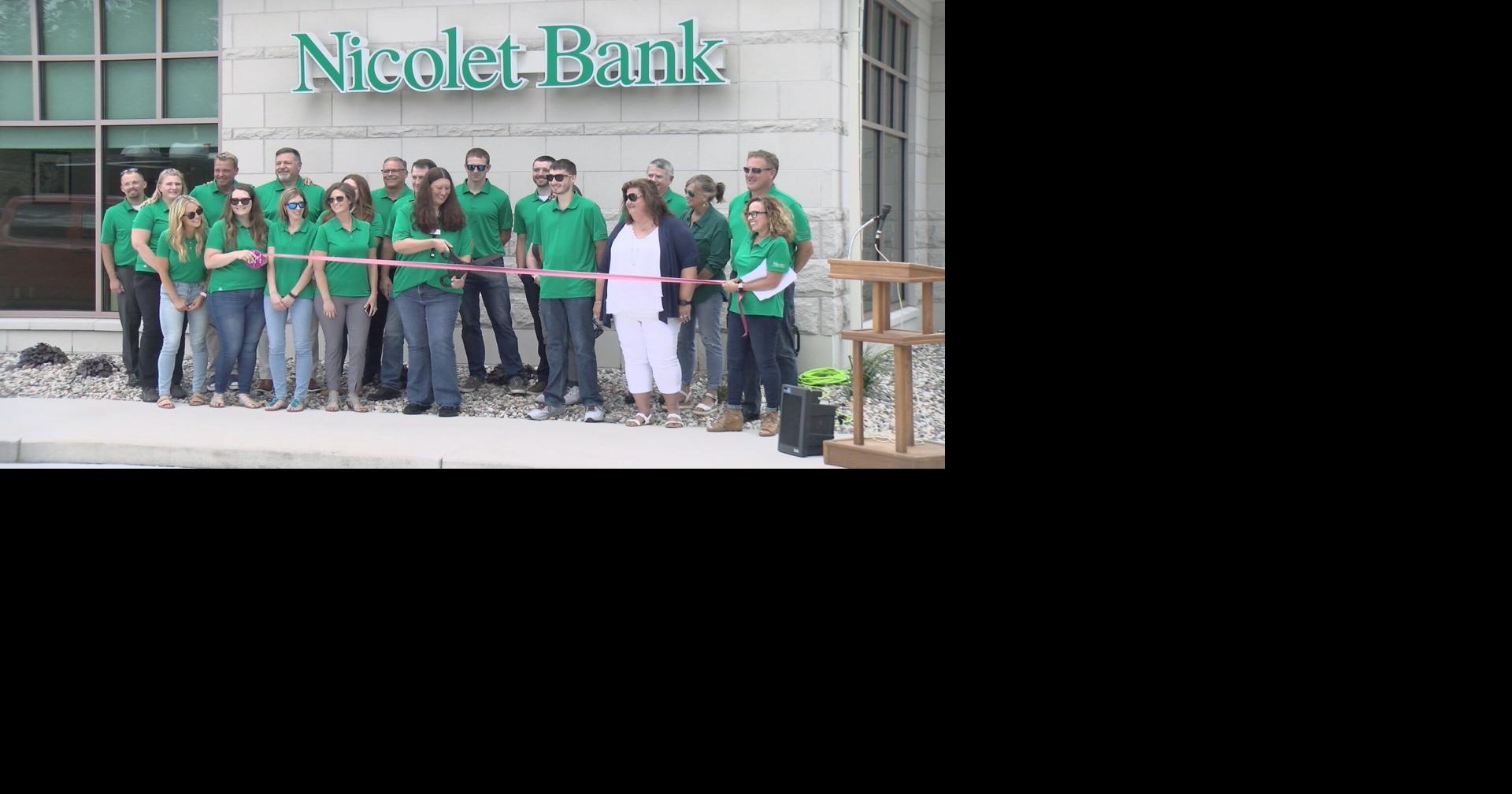 Nicolet National Bank locals at Eagle River branch's grand
