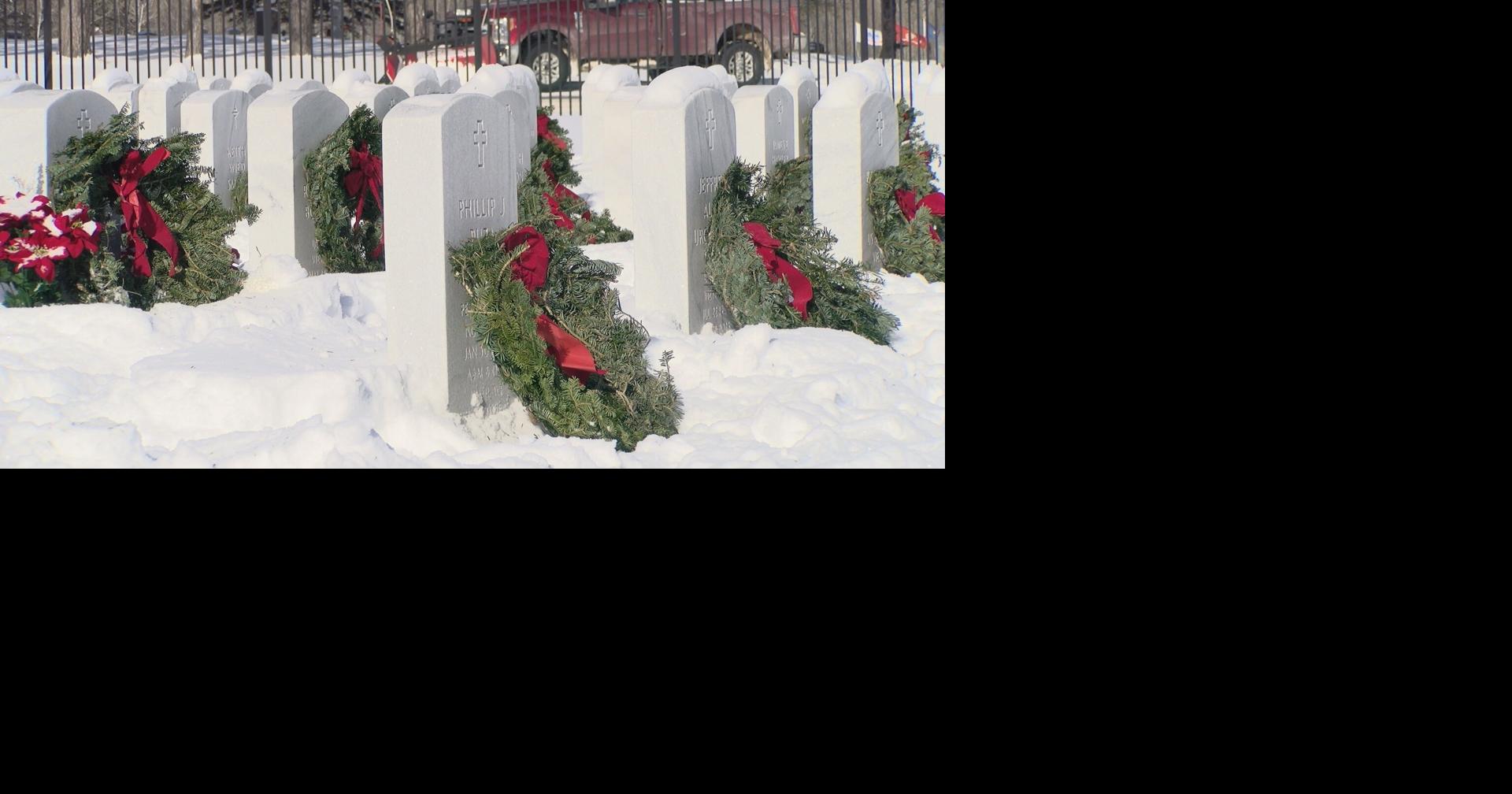 Wisconsinites Honor Veterans with Wreaths in Sub-Zero Weather