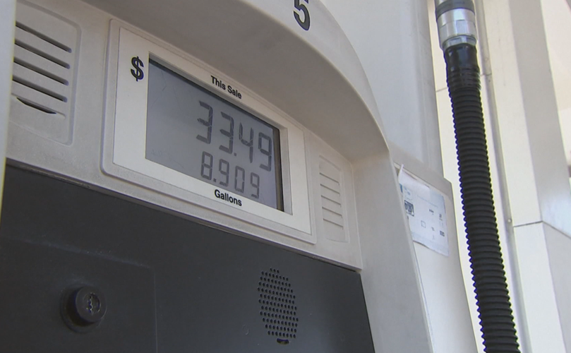 Gas prices fall below 3 ahead of holiday travel News