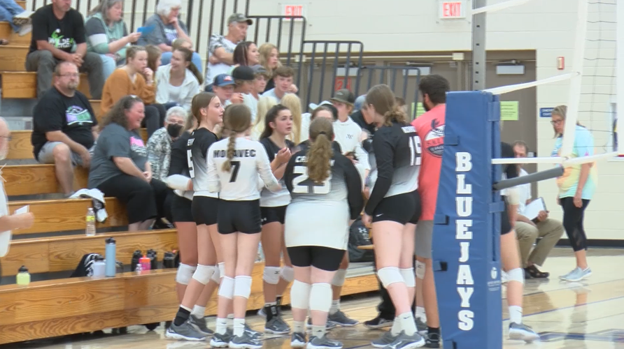 LaonaWabeno Volleyball eyes another state trip News