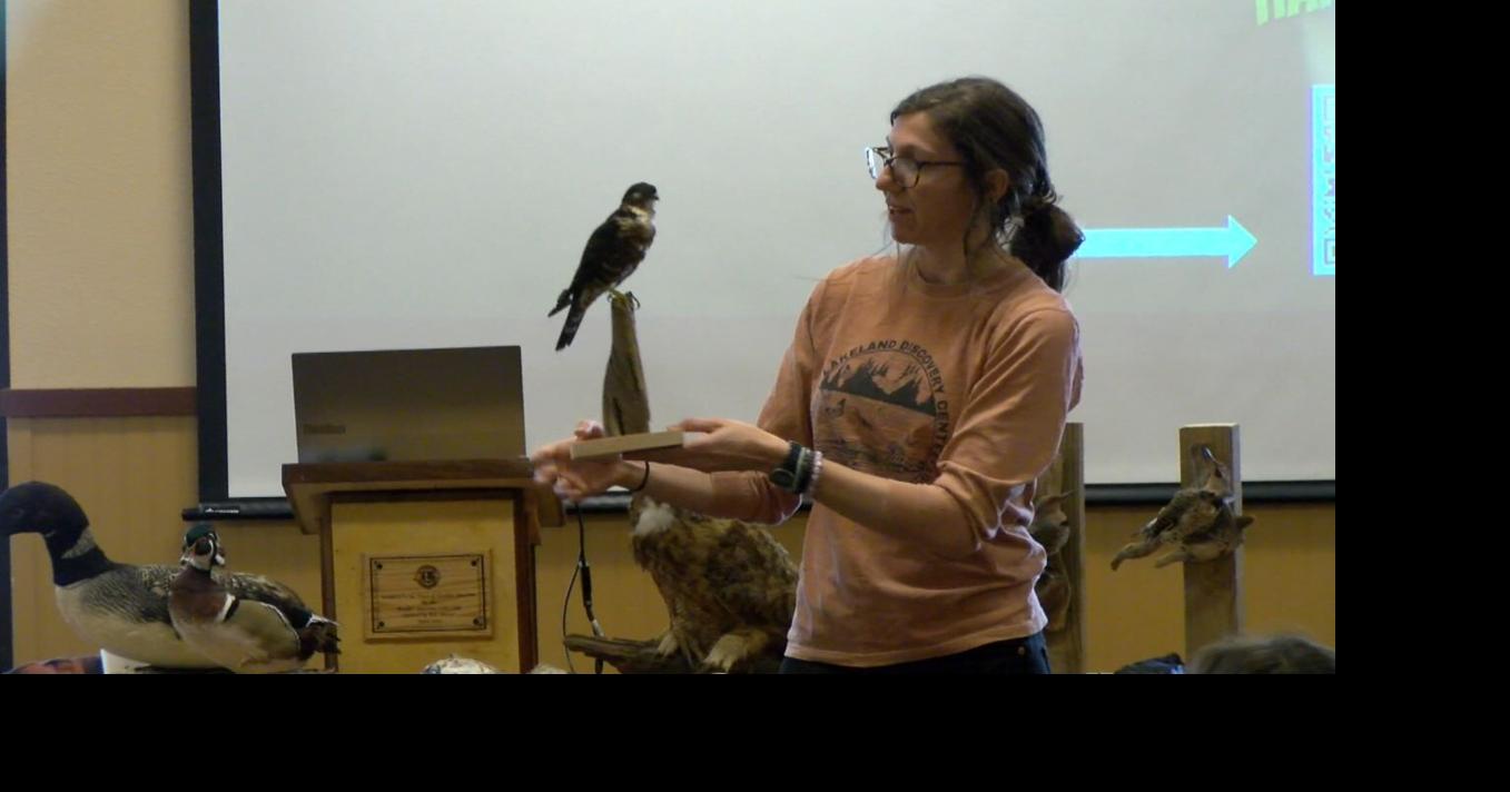North Lakeland Discovery Center promotes hobby through birding sessions