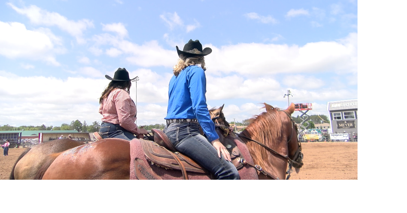 Wisconsin River Pro Rodeo draws thousands of spectators to Merrill