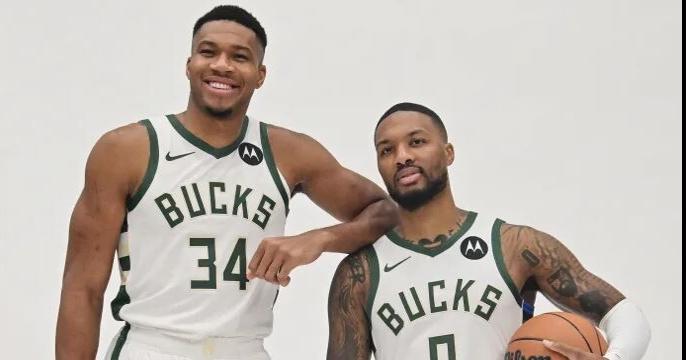 Milwaukee Bucks Announce Giveaway And Theme Night Schedule for 2022-23  Season