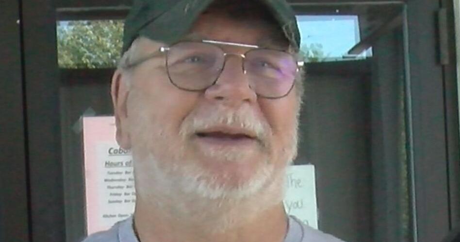 Community celebrates Mike Michalak retirement at party