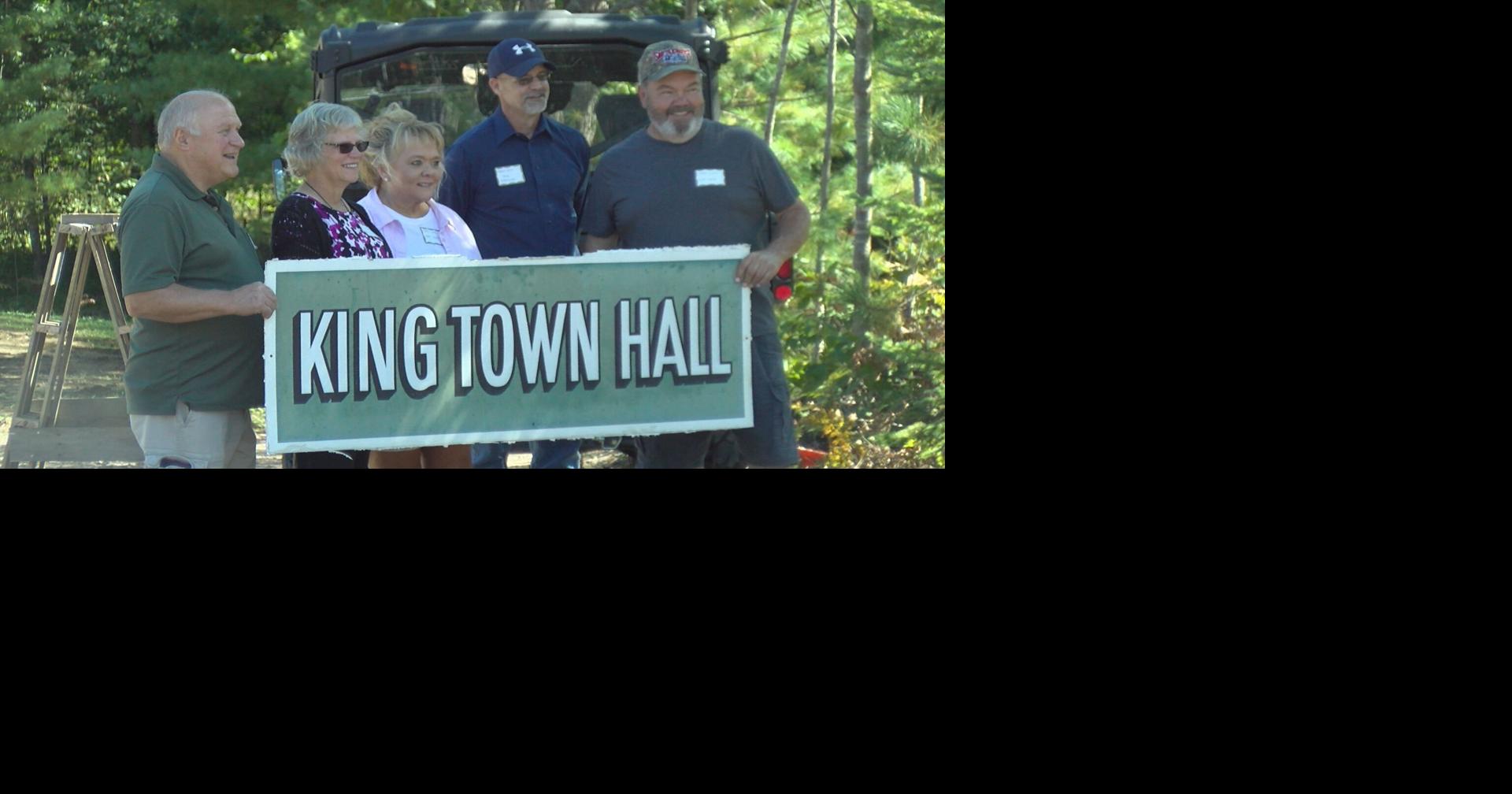 Town of King says goodbye to old town hall and hello to new one