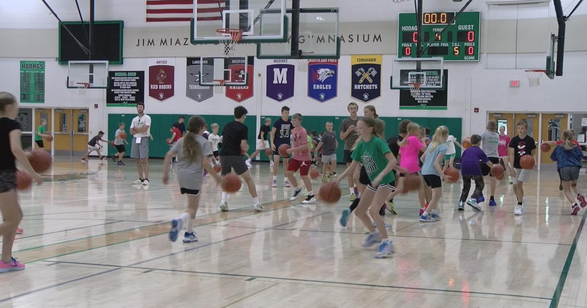 Hodag Hoops Camp Builds Skills, Confidence for Rhinelander Youth