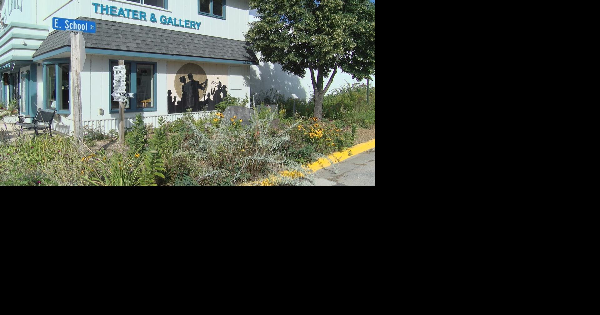 Fundraiser gala supports Three Lakes Center for the Arts repairs and operating expenses.