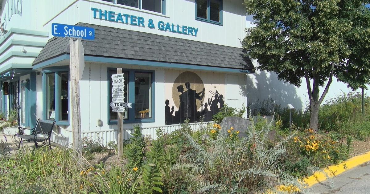 Fundraiser gala supports Three Lakes Center for the Arts repairs and operating expenses.