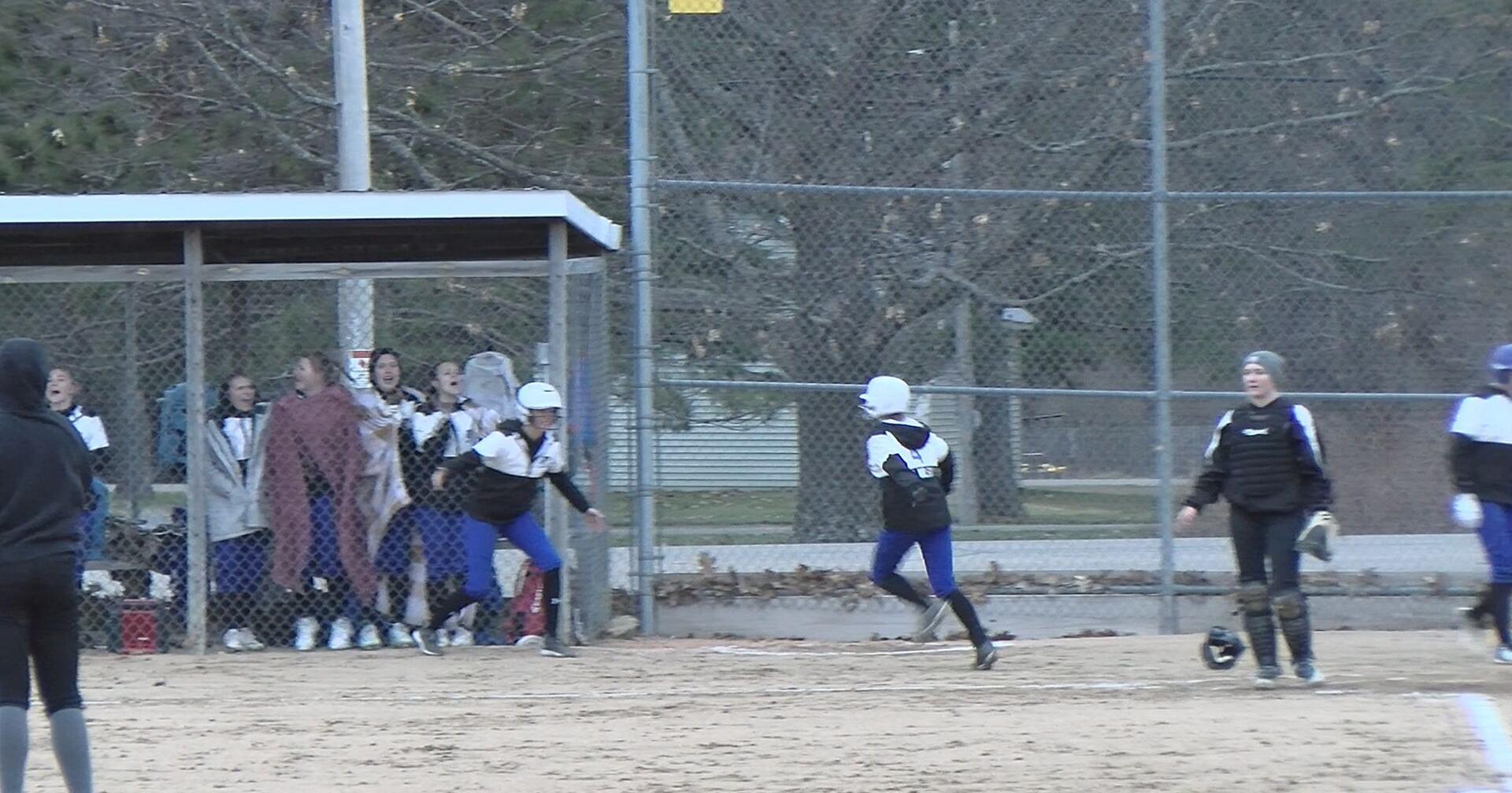 Three Lakes opens Northern Lakes play with road win at Laona/Wabeno - Vimarsana News