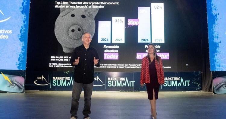 Puerto Ricans prioritize saving overspending