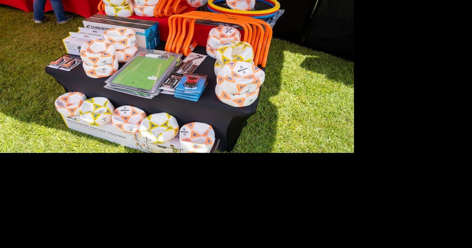 McDonald's donates sports equipment to Puerto Rican communities
