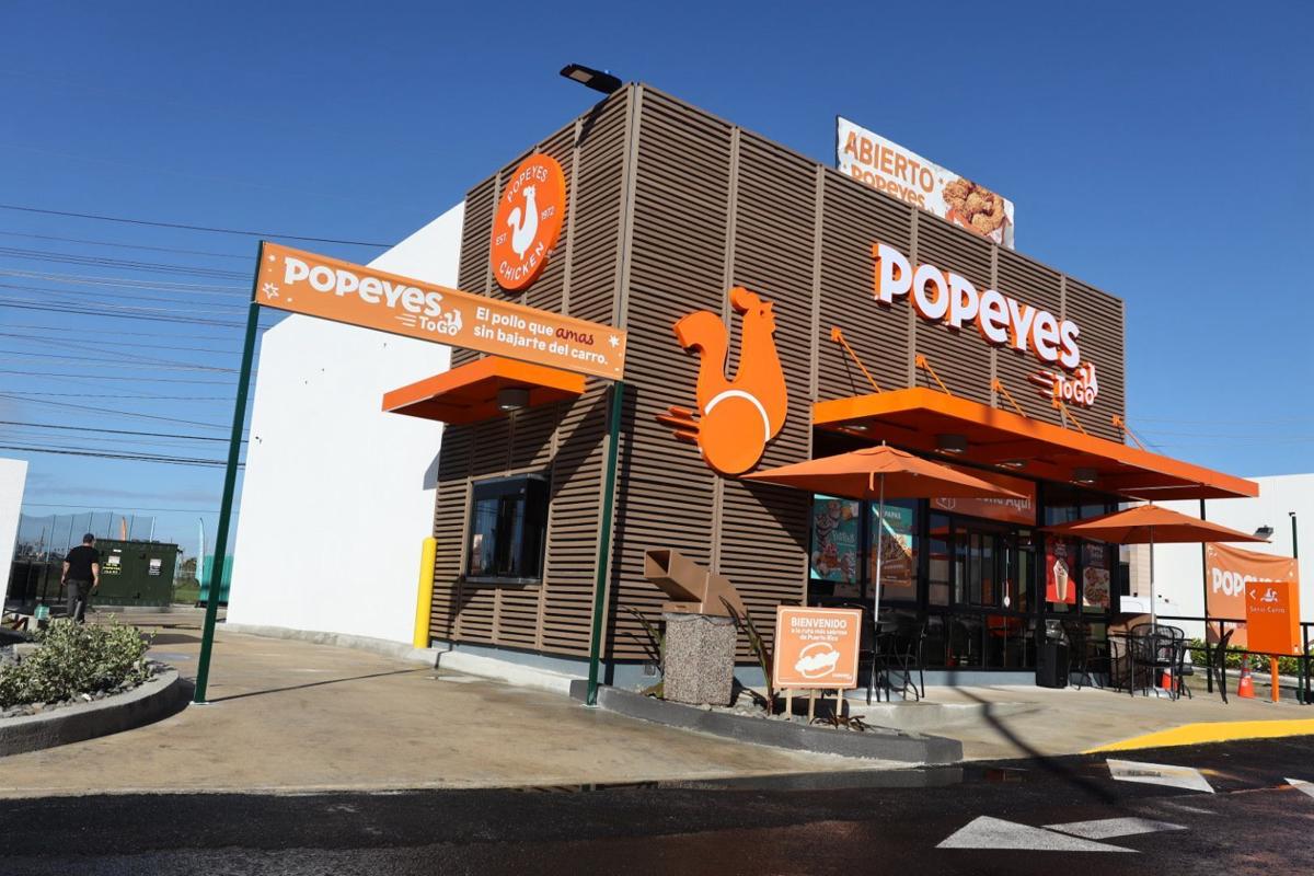 Popeyes opens its 29th restaurant | Business Gallery
