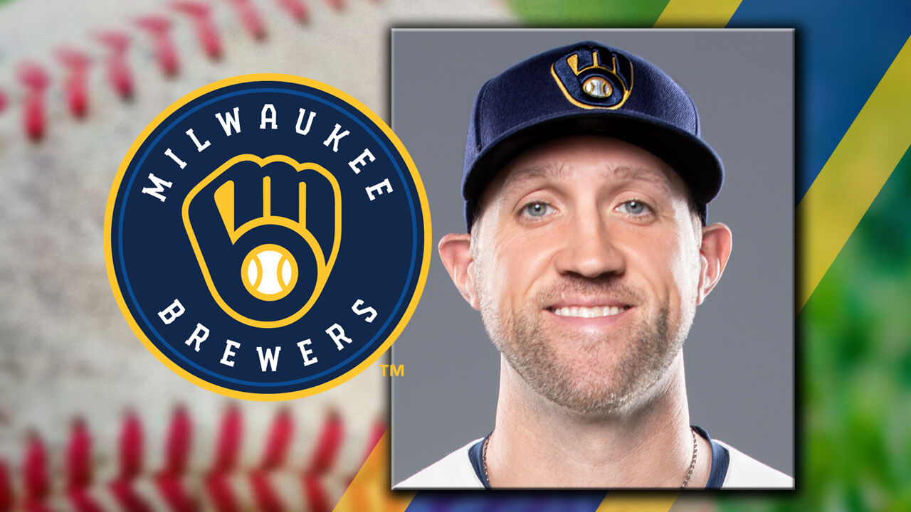 Brewers' Burnes nearly faints in sweltering heat, fans 13 in 1-0