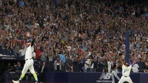 Rays Beat Guardians 7-3 to Advance to World Series