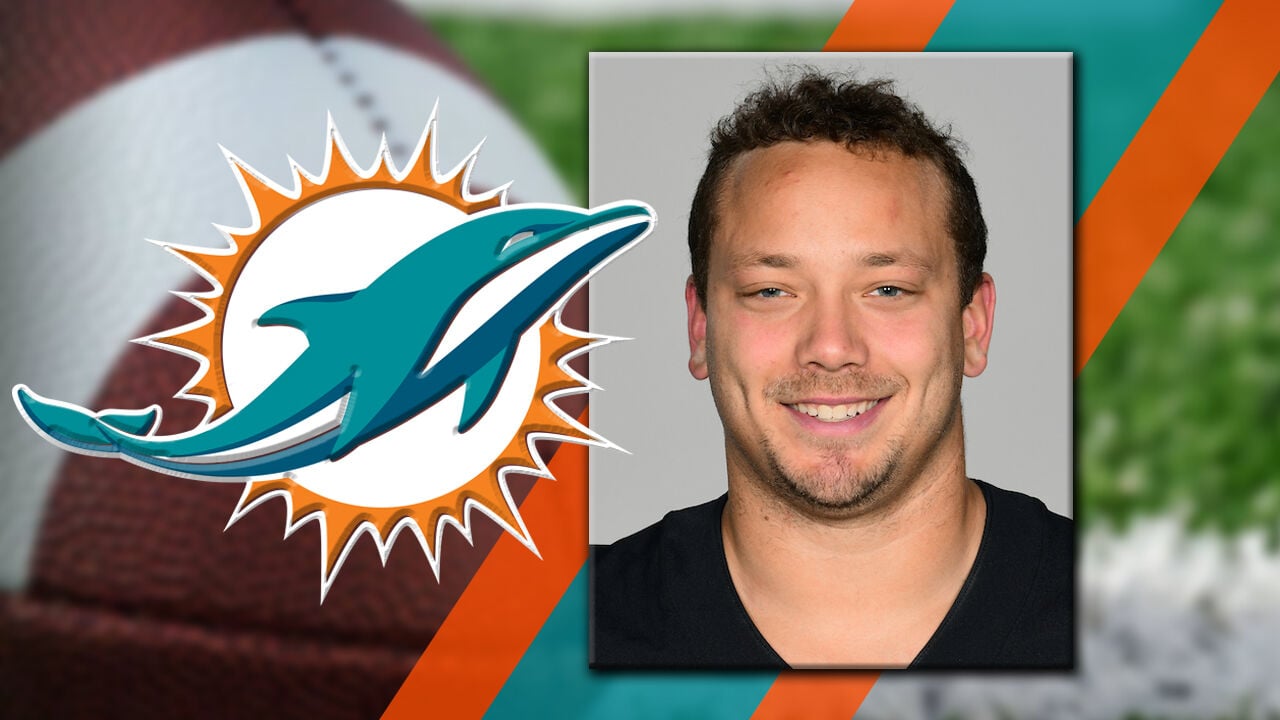 Dolphins sign FB Ingold