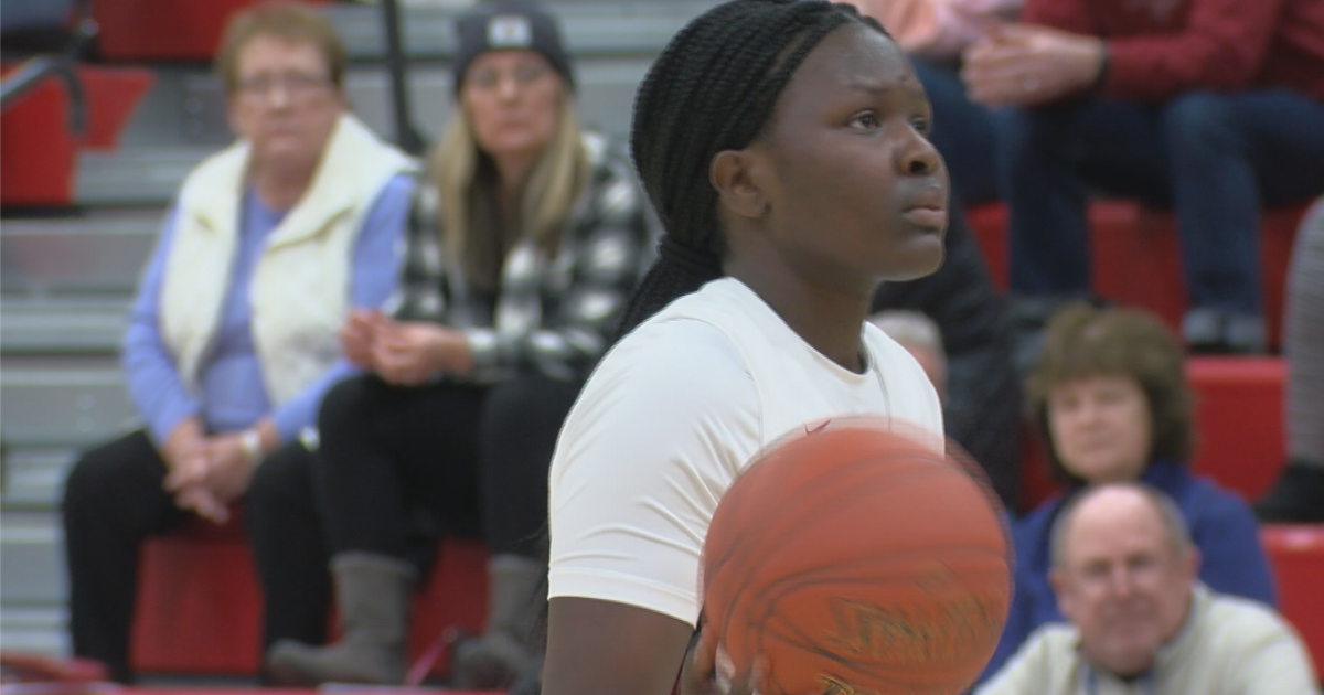 Nya Riak From nervous beginnings to a breakout star: Meet Nya Riak | Sports ...