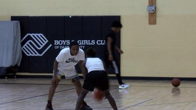 #39 It #39 s a cool experience #39 : MPD organizes late night basketball with the #39 It #39 s a cool experience #39 : MPD organizes late night basketball with the