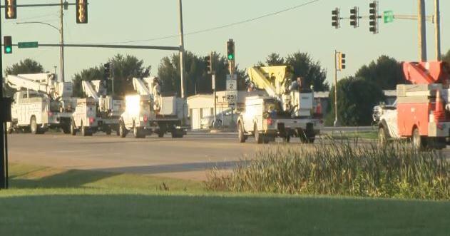 Wisconsin Fl Wisconsin utility workers head to Florida to restore power | News ...