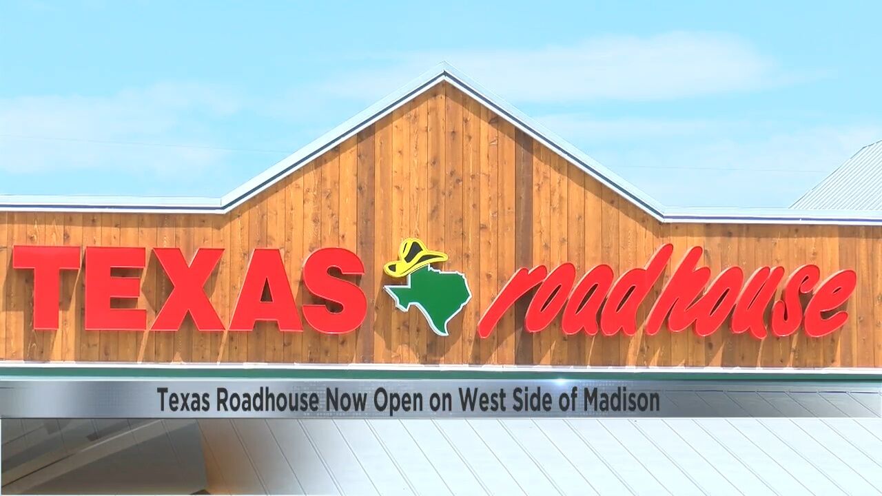 Texas Roadhouse now open on Madison's west side | Video | wkow.com