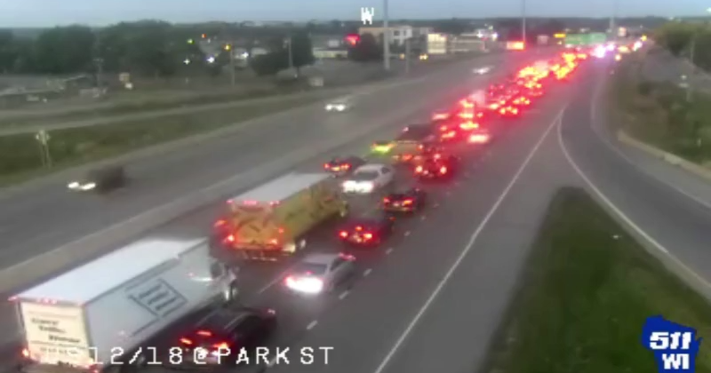 Crash causes major delays on westbound Beltline during early morning ...