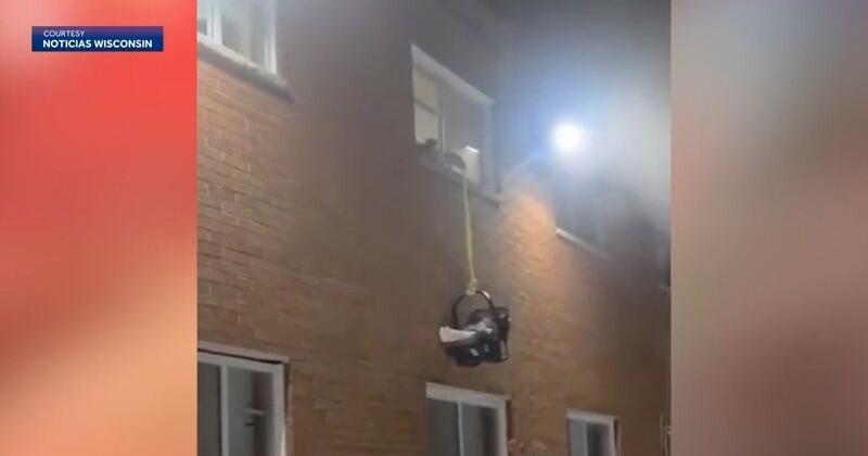 Baby rescued from Milwaukee apartment fire