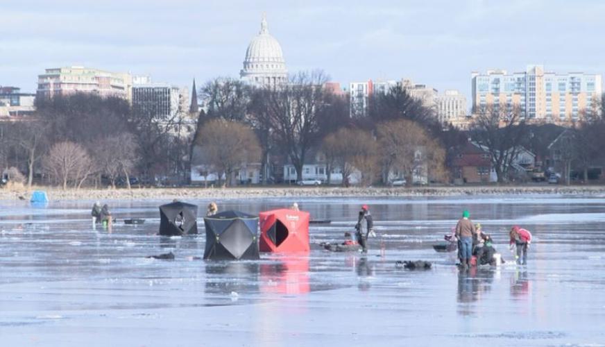 Light on the Ice - Ice Fishing - Outdoor Re-Creation HotSpot Communities