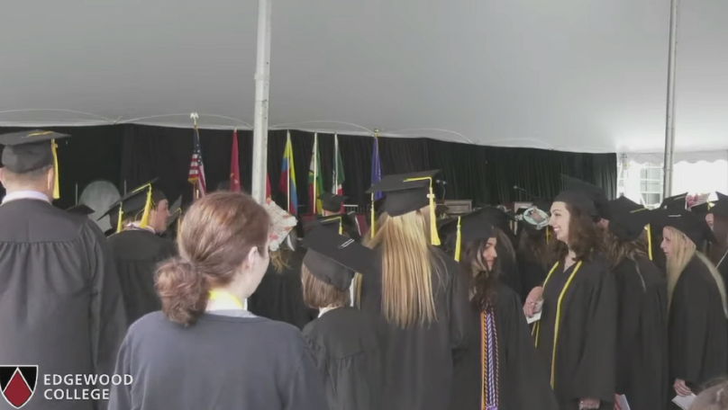 More than 250 students graduate from Edgewood College | News | wkow.com