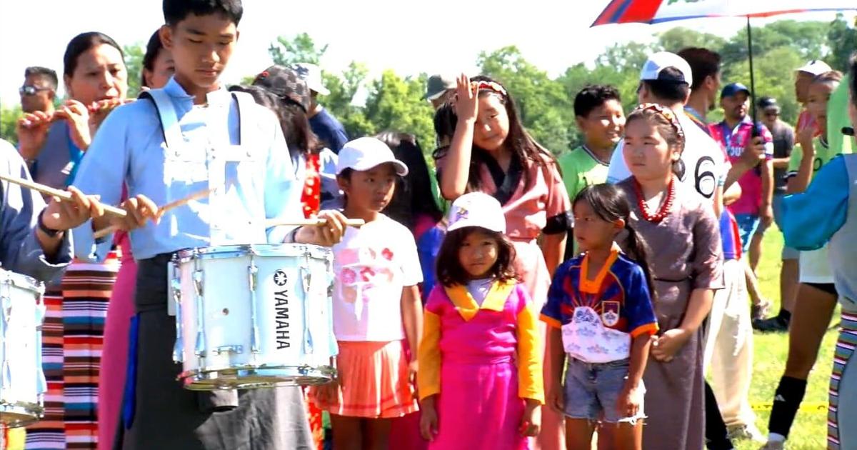 Wisconsin Tibetan Association holds weekend-long celebration for Dalai Lama's birthday