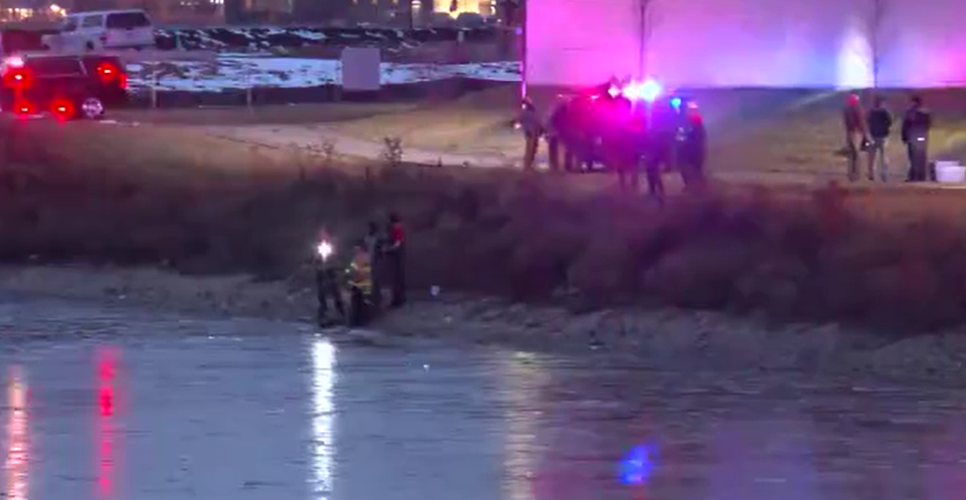 2 kids removed from Sun Prairie retention pond after falling through