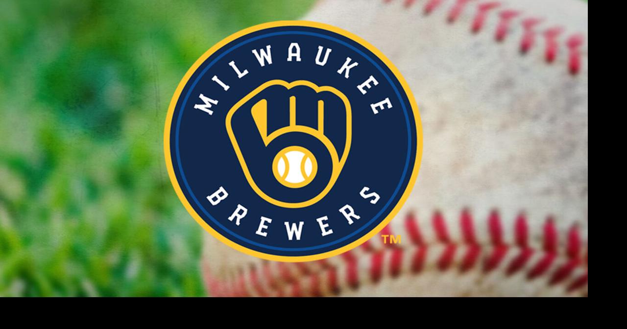 Brewers add two pitchers in trade deadline deal with Cardinals