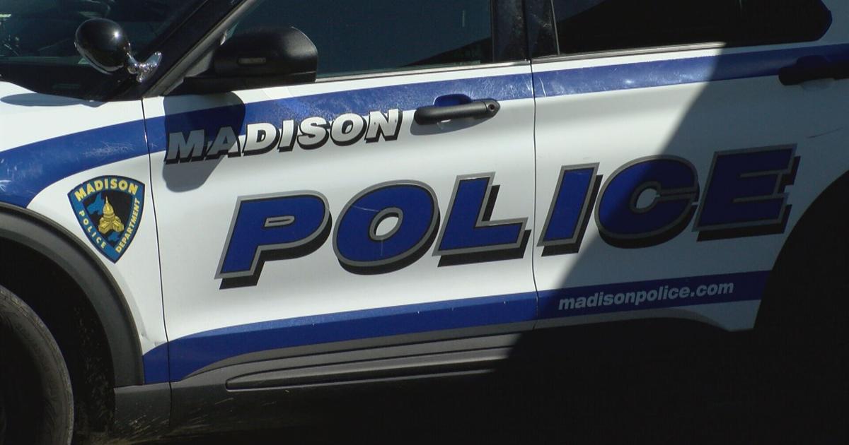 Madison police recover 4 guns after shooting between 2 vehicles