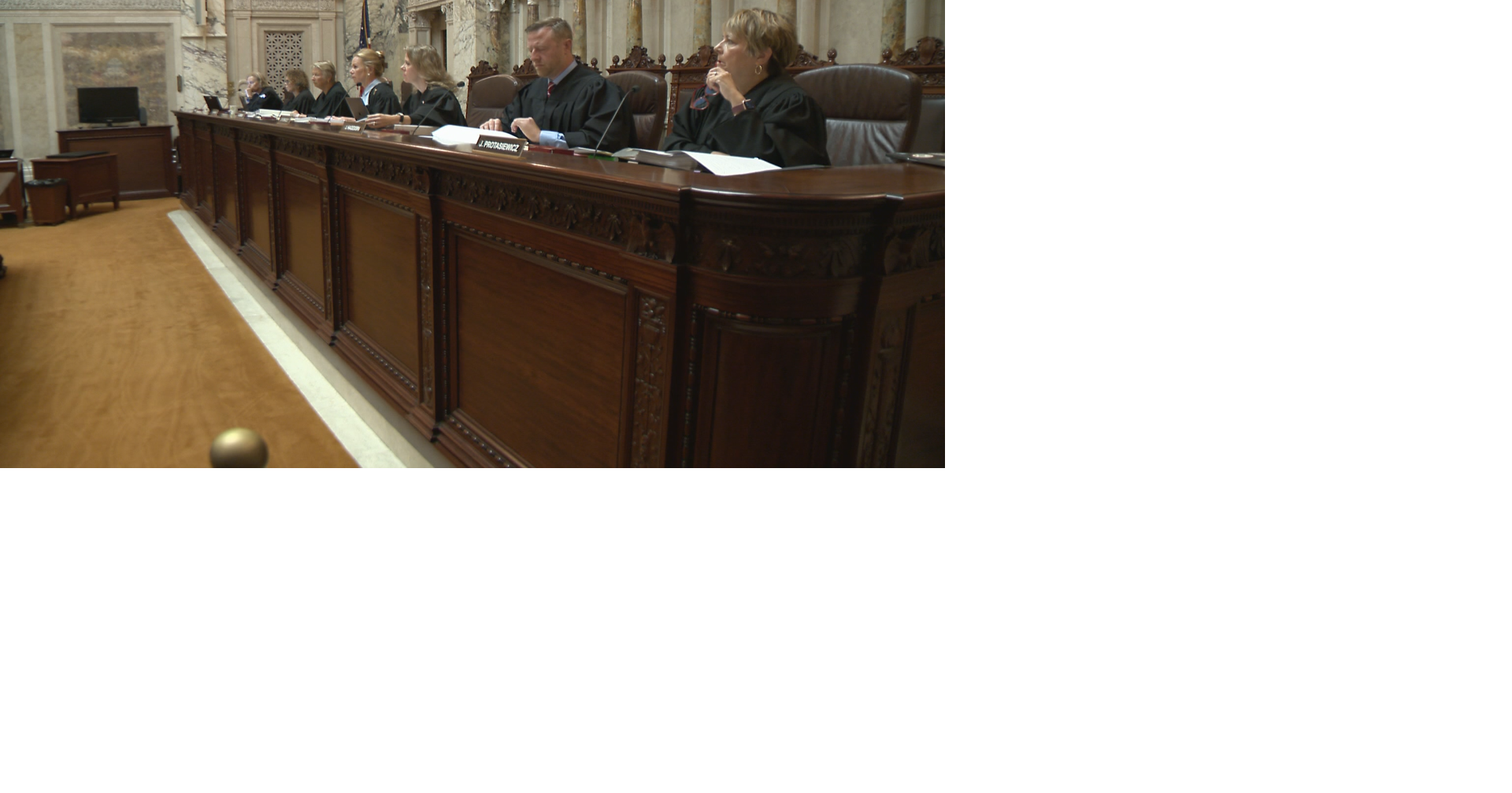 Wisconsin faces redistricting battle Supreme Court decision looms