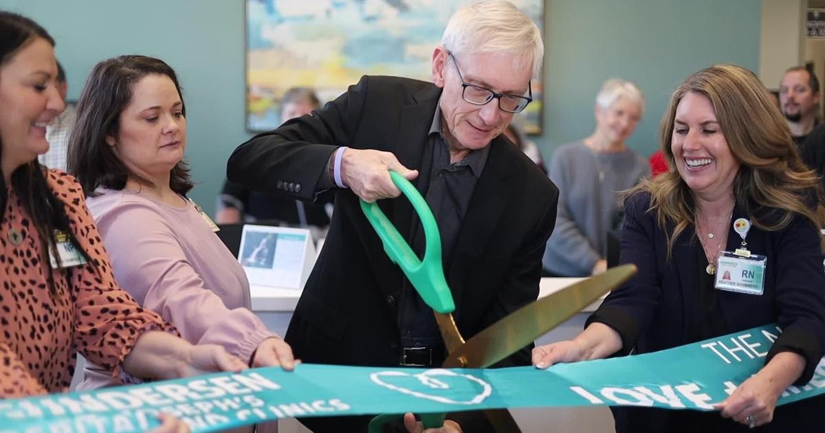 Elroy celebrates the opening of the new Gundersen Clinic