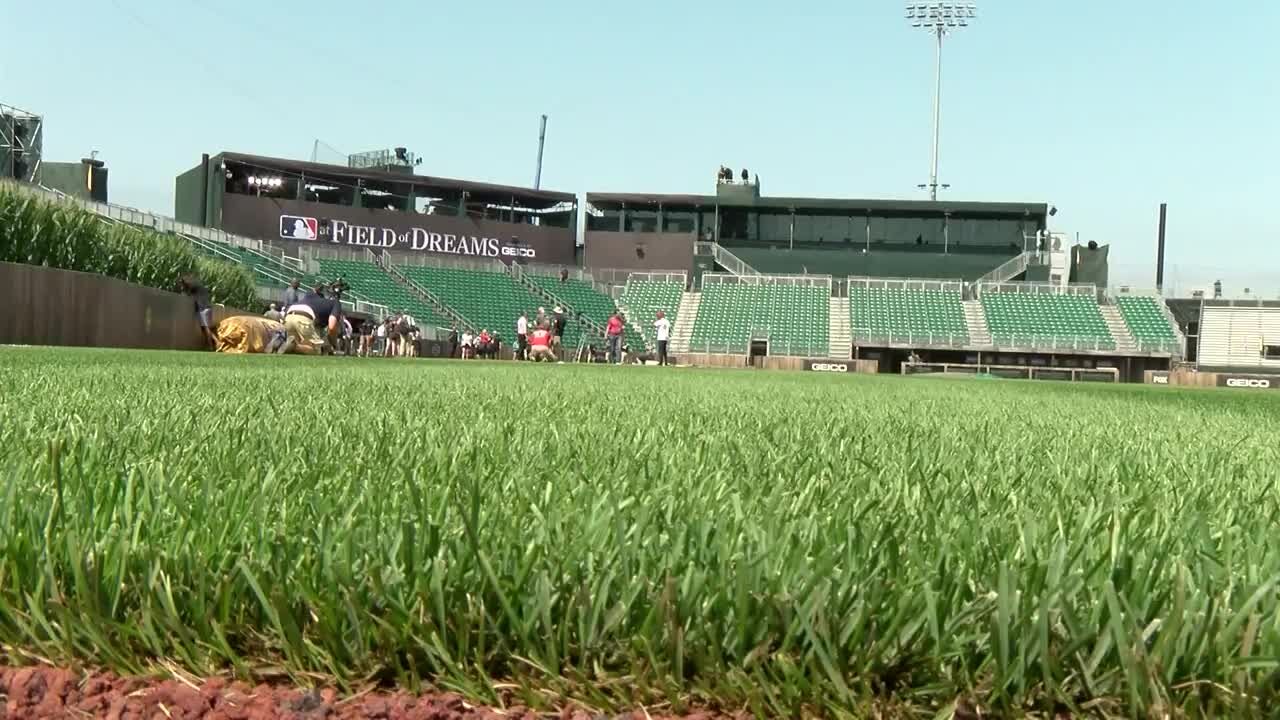 Iowa's Field of Dreams comes to life tonight with White Sox