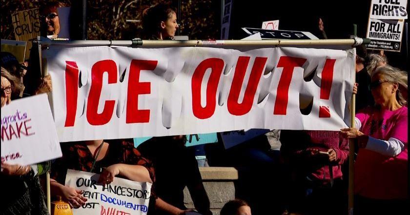 Hundreds Attend Demonstration Opposing Charlotte S Web Ice