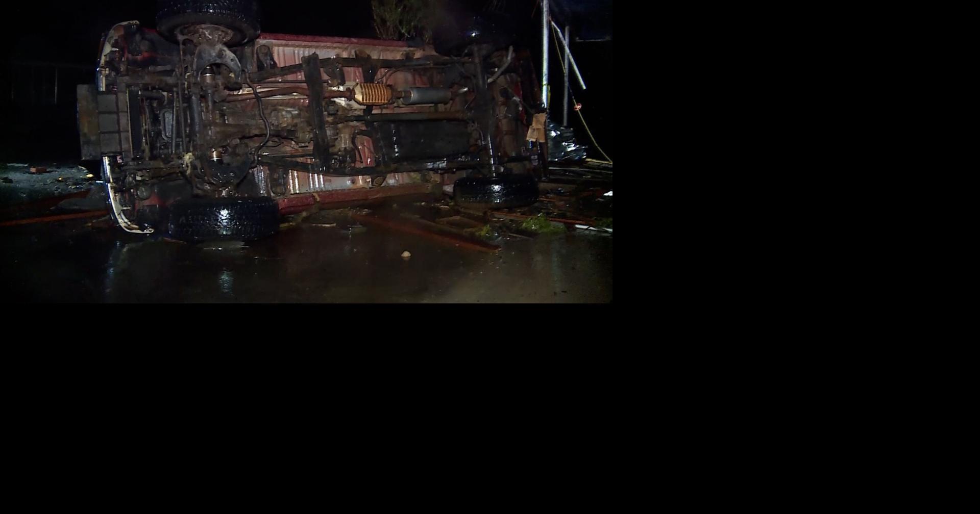 Tornado outbreak in Oklahoma prompts calls to take cover as the threat ...