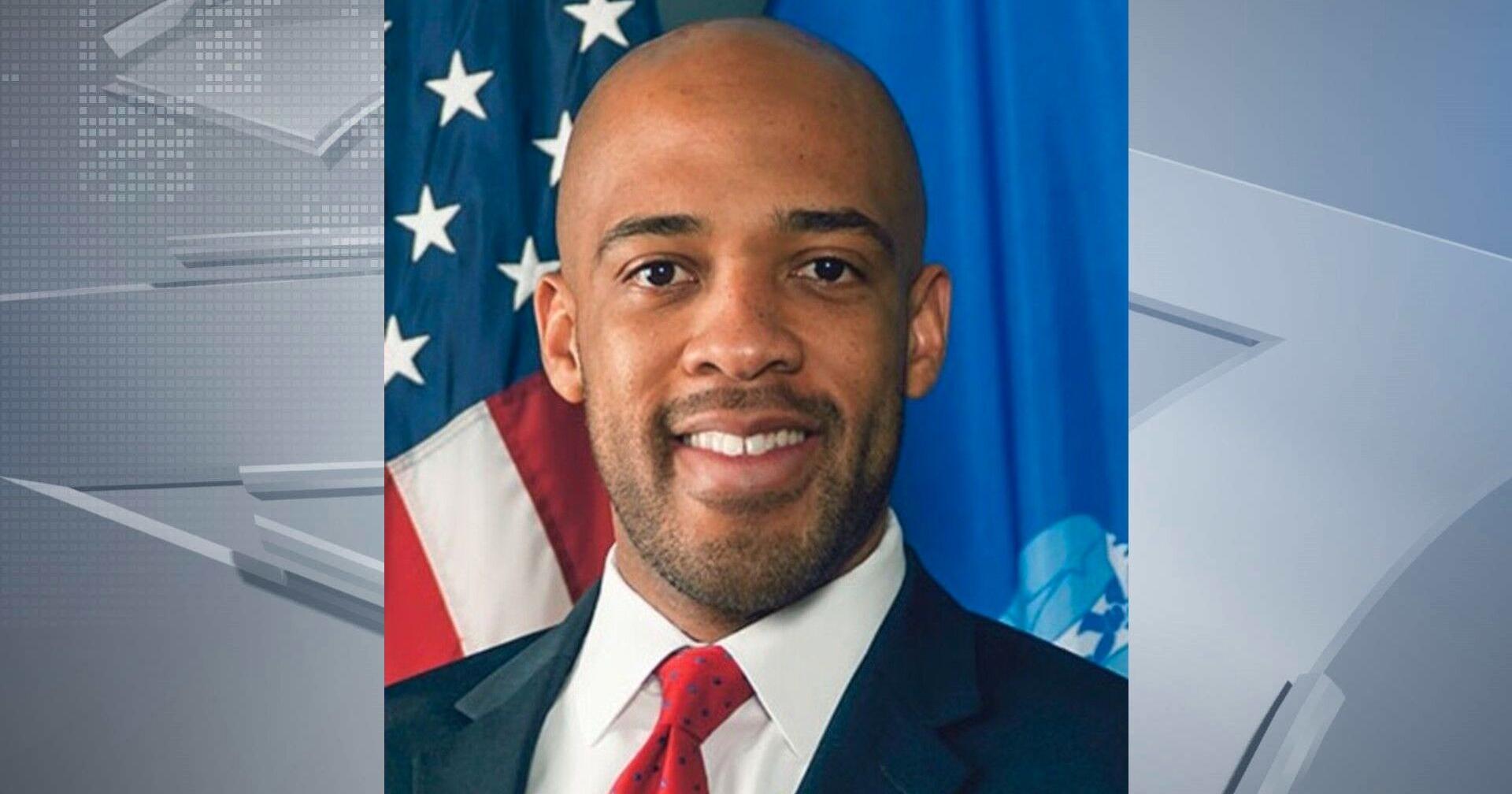 Democratic Party of Wisconsin endorses Mandela Barnes for Senate - Vimarsana News