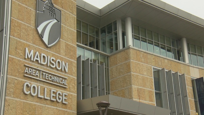 I would like to get the college experience”: Another online semester  frustrates college sophomore | Archive | wkow.com
