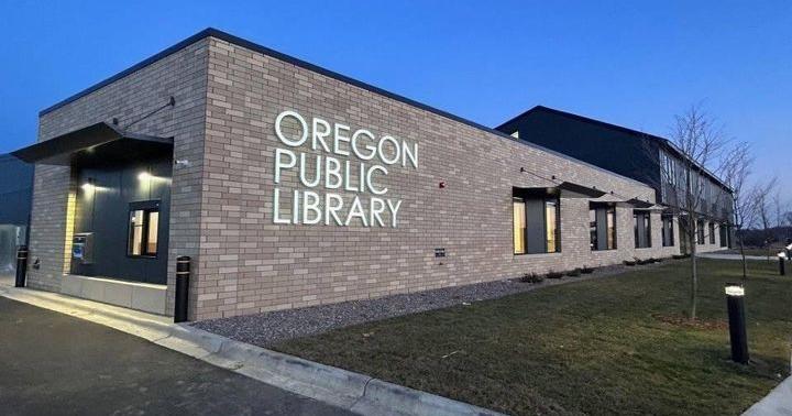 Oregon Public Library holds grand opening at new location | News | wkow.com