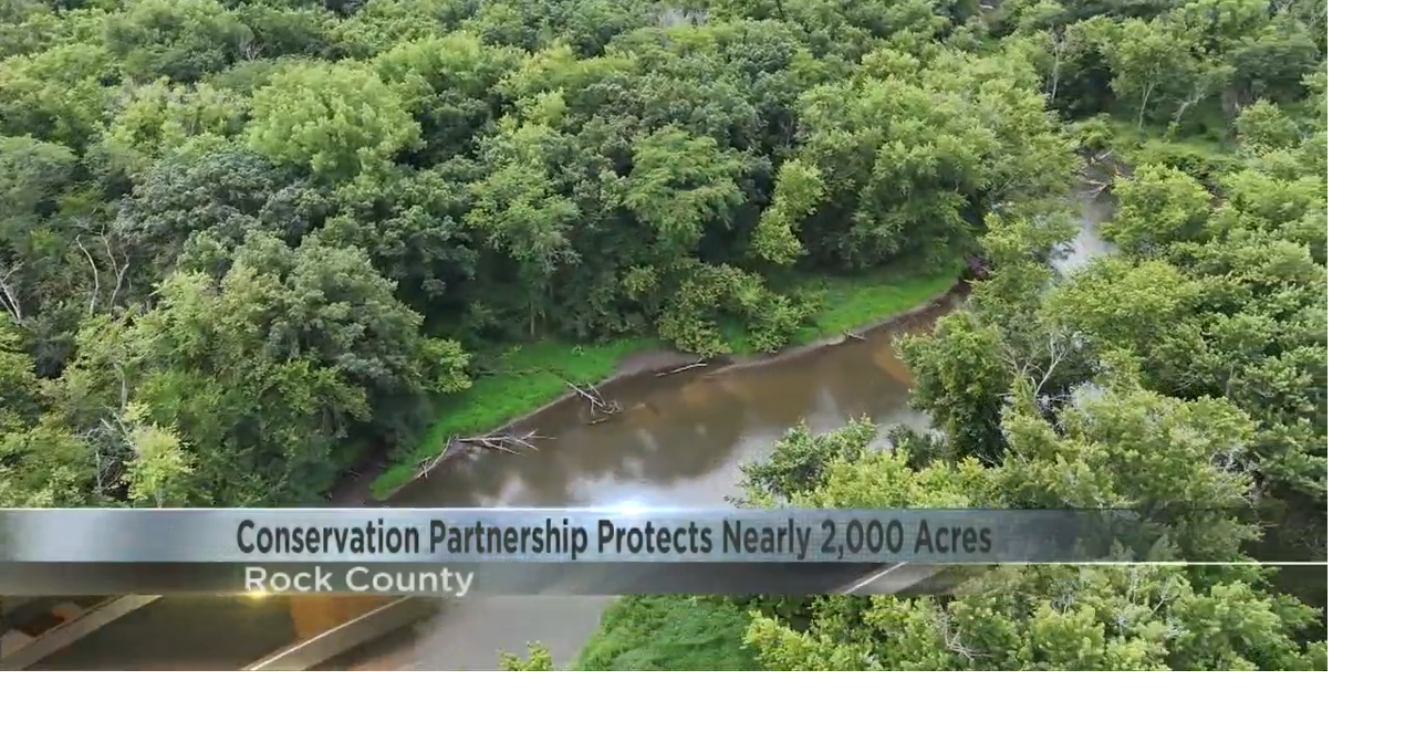 Conservation partnership protects nearly 2,000 acres in southern Wisconsin