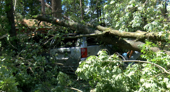 Northwoods hit by powerful storm damaging homes, vehicles, and boats ...