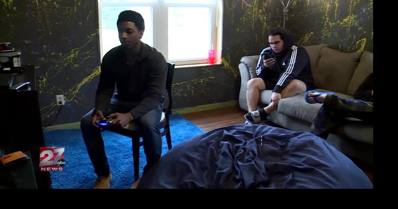 Janesville shelter helps homeless teens and young men get off the