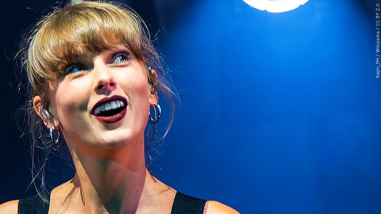 We should celebrate Taylor Swift. But her success shouldn't crowd